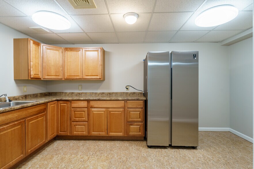 More Photos Of 6100 W Main St, Belleville Bank For Sale