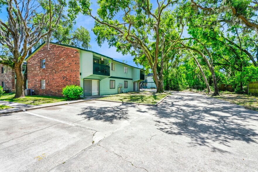 More Photos Of 2273 S Byron Butler Pky, Perry Apartments For Sale