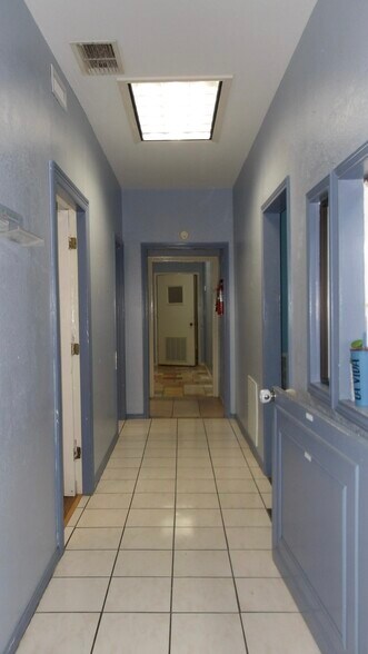More Photos Of 505 Texas 100, Port Isabel Freestanding For Lease