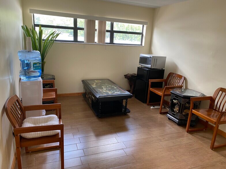 More Photos Of 1624 E Atlantic Blvd, Pompano Beach Medical For Lease