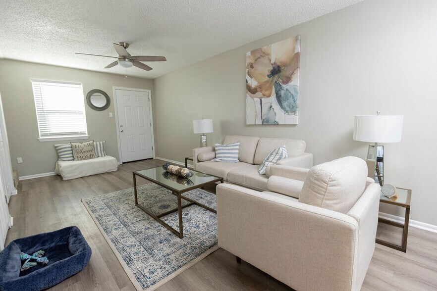 More Photos Of 5431 Essen Ln, Baton Rouge Apartments For Sale