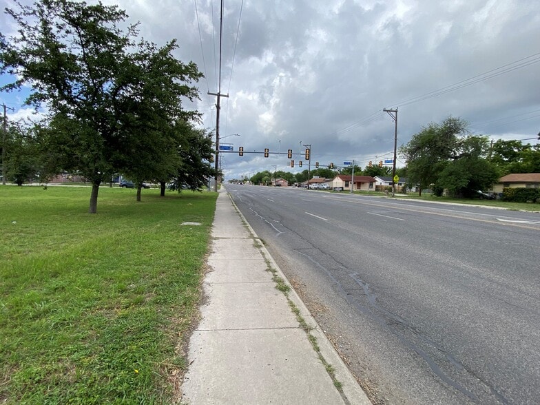 More Photos Of 1821 Fitch St, San Antonio Land For Sale