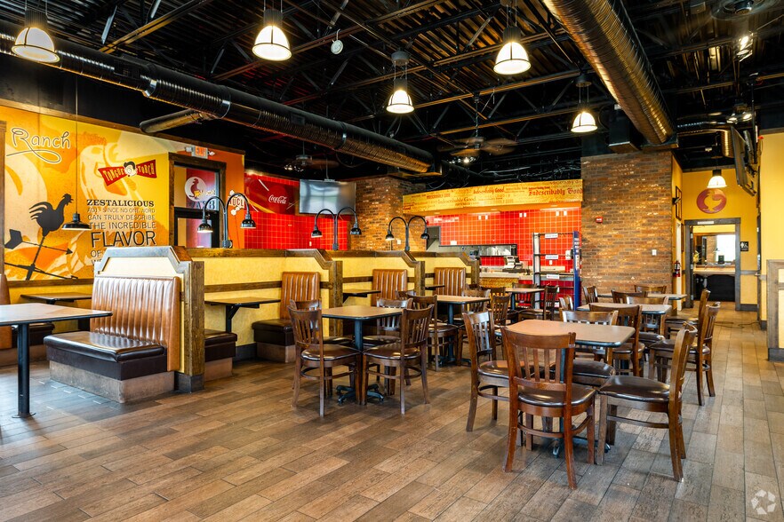 More Photos Of 12195 S Strang Line Rd, Olathe Fast Food For Lease