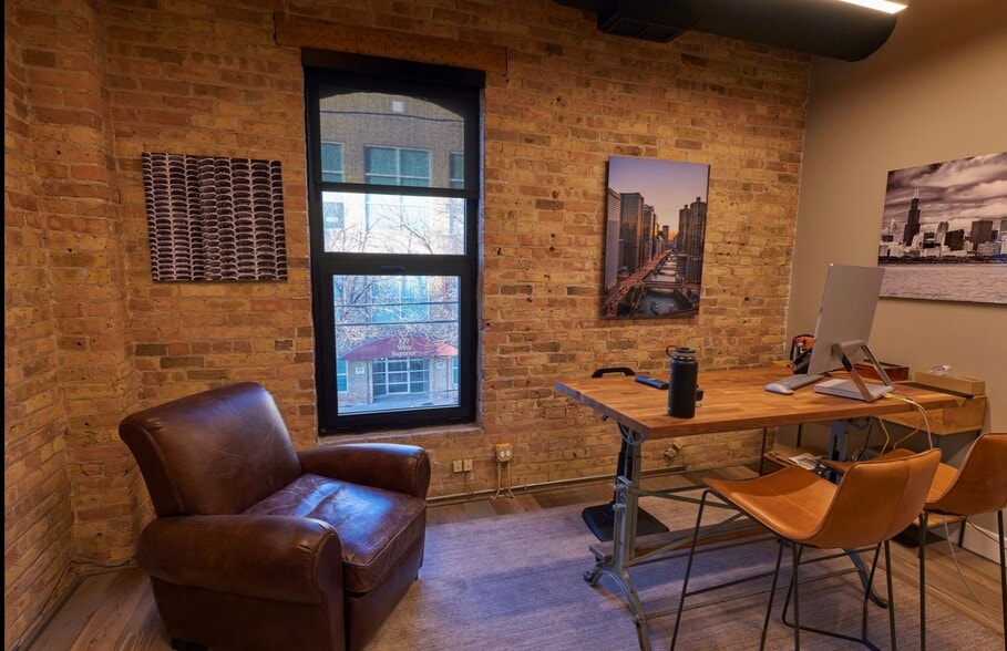 More Photos Of 700 N Green St, Chicago Loft Creative Space For Lease