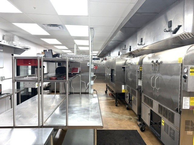 More Photos Of 190 S County Road 427, Longwood Freestanding For Lease