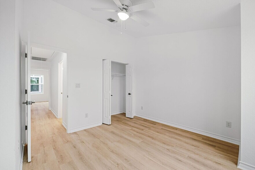 More Photos Of , San Antonio Multifamily For Sale