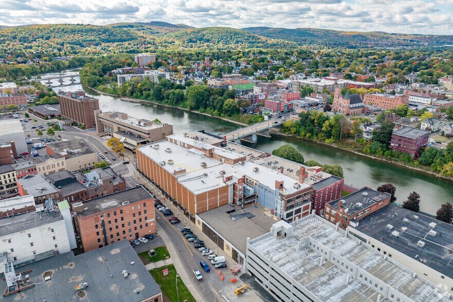 More Photos Of 7-9 Court St, Binghamton Apartments For Lease