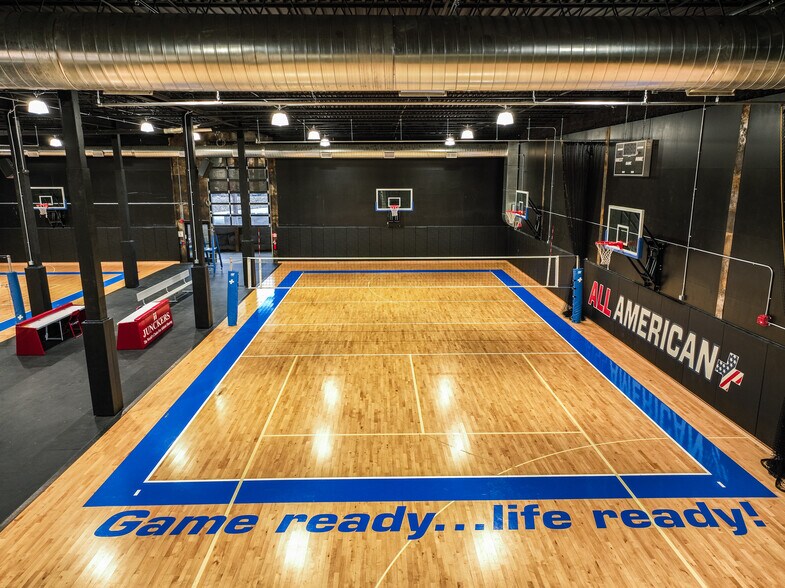 More Photos Of 1 Racquet Ln, Monroeville Sports And Entertainment For Lease