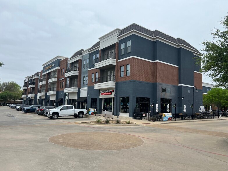 More Photos Of 2570 Justin Rd, Lewisville General Retail For Lease