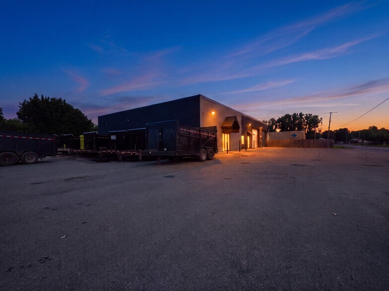 Primary Photo Of 209 Factory Ave, Syracuse Flex For Lease