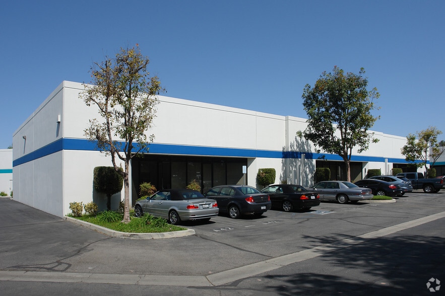 More Photos Of 5148 Commerce Ave, Moorpark Unknown For Lease
