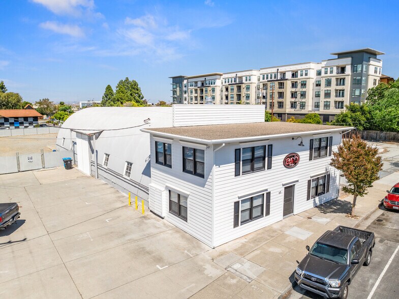 More Photos Of 65 Winslow St, Redwood City Warehouse For Sale