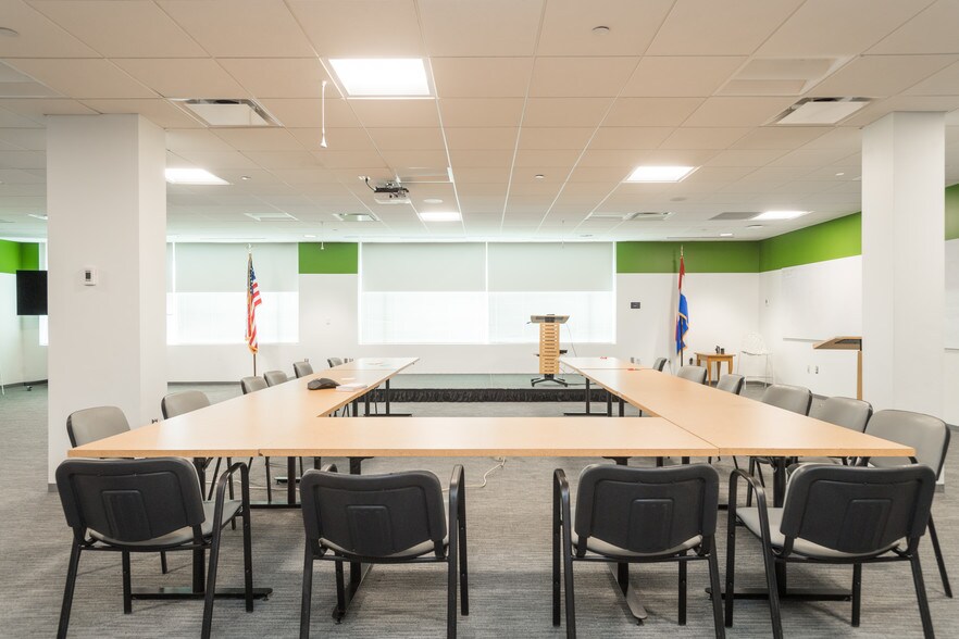 More Photos Of 111 Lawrence St, Framingham Research And Development For Lease