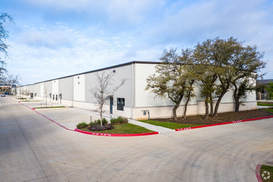 Primary Photo Of 1501 Leander Dr, Leander Warehouse For Lease
