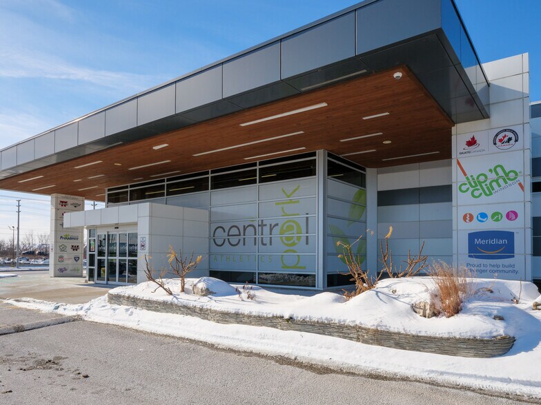 More Photos Of 3400 Grand Marais Rd E, Windsor Sports And Entertainment For Sale