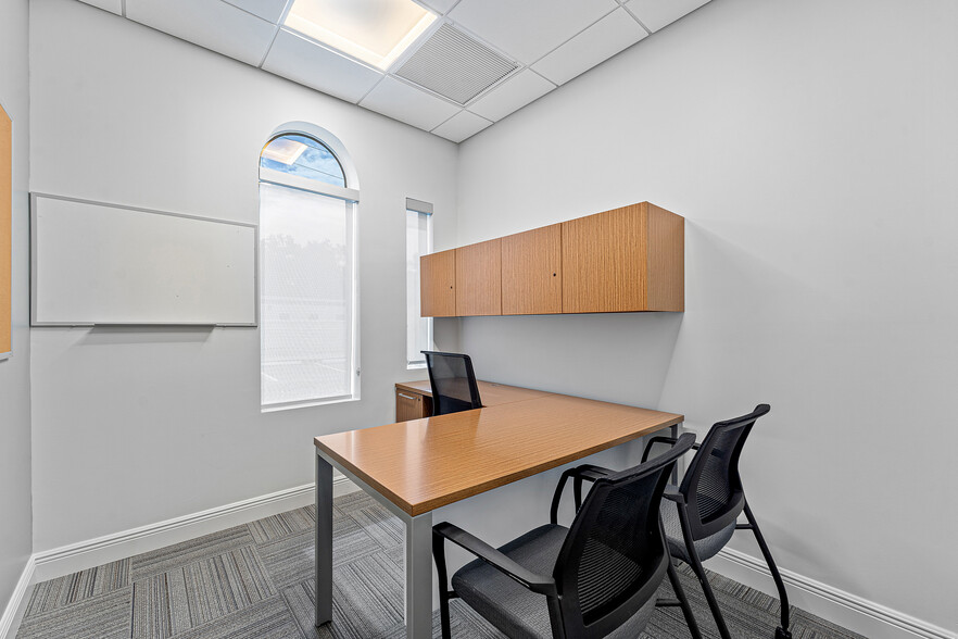 More Photos Of 330 Davie Blvd, Fort Lauderdale Office For Sale