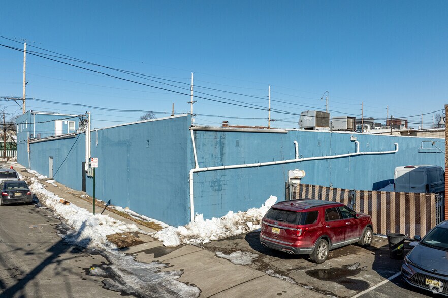 More Photos Of 9-14 Arlington Ave, Kearny Refrigeration Cold Storage For Lease
