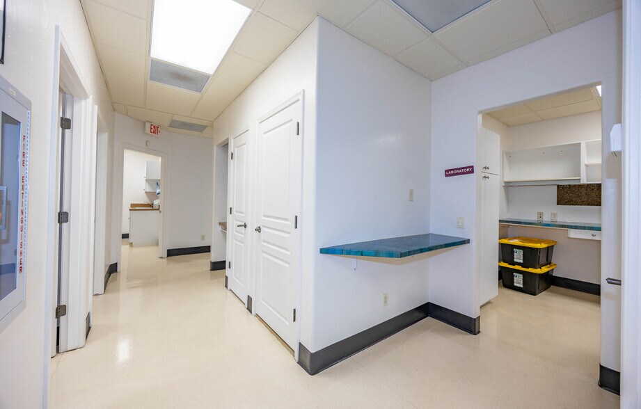 More Photos Of 3533 Canyon de Flores, Sierra Vista Medical For Lease