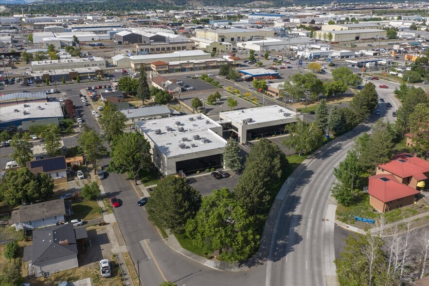 More Photos Of 3428 E 1st Ave, Spokane Office For Lease