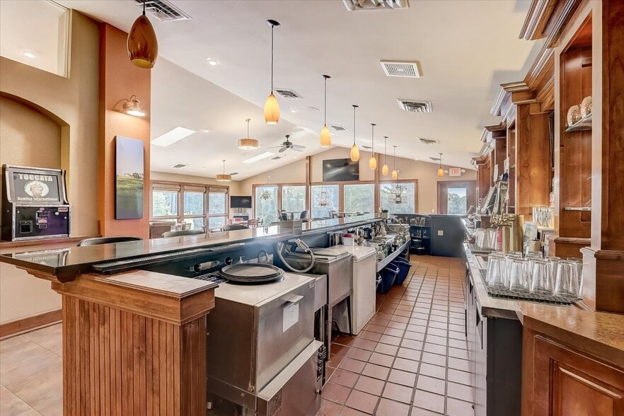 More Photos Of 800 S Main St, Lake Mills Golf Course Driving Range For Sale