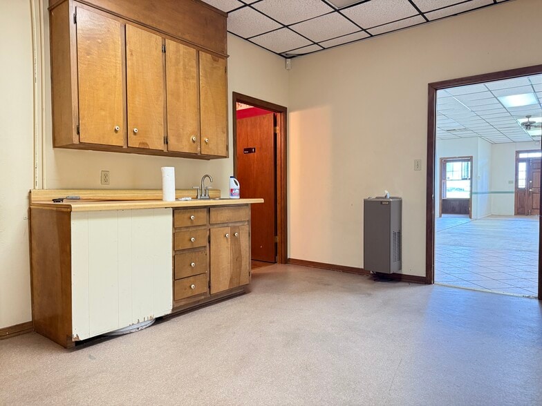 More Photos Of 803 Beverly Pky, Pensacola Parking Lot For Sale