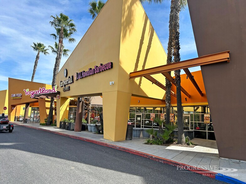 More Photos Of 8032 Limonite Ave, Riverside Unknown For Lease