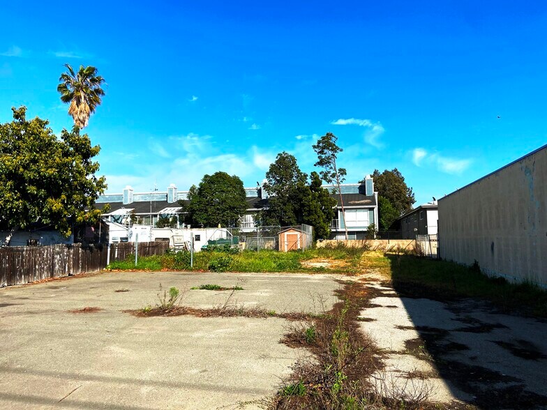 More Photos Of 14600 Hawthorne Blvd, Lawndale Land For Sale