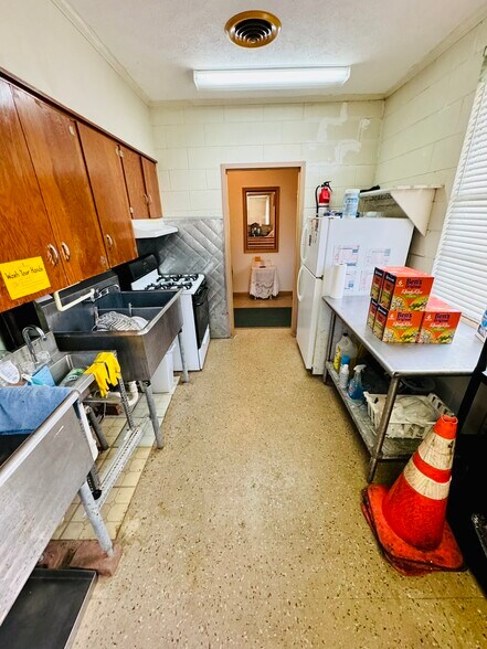 More Photos Of 1838 Gordon Ave, Yazoo City Religious Facility For Sale