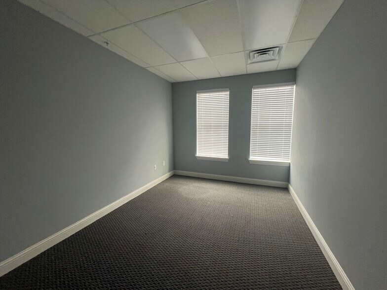 More Photos Of 2570 Justin Rd, Lewisville General Retail For Lease