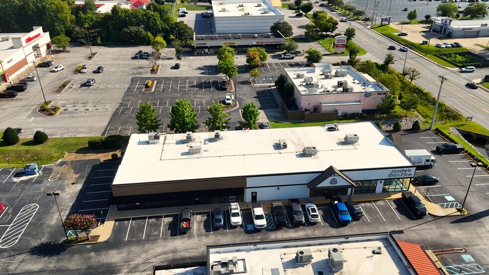 More Photos Of 2265 Gunbarrel Rd, Chattanooga Unknown For Lease