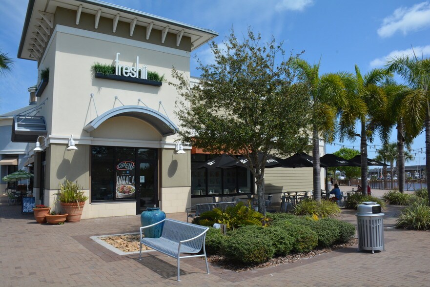 More Photos Of 10304 Roosevelt Blvd N, Saint Petersburg Unknown For Lease