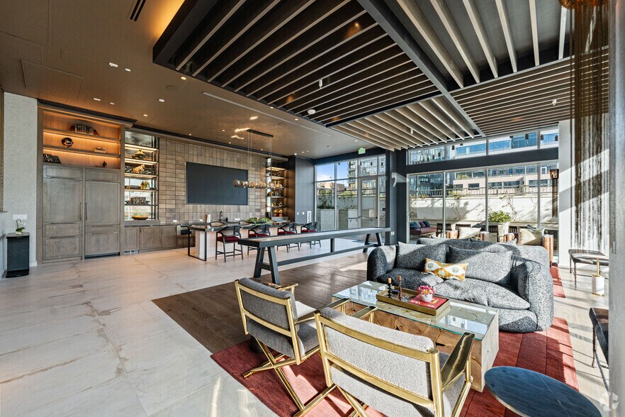 More Photos Of 6220 Selma Ave, Los Angeles Apartments For Lease