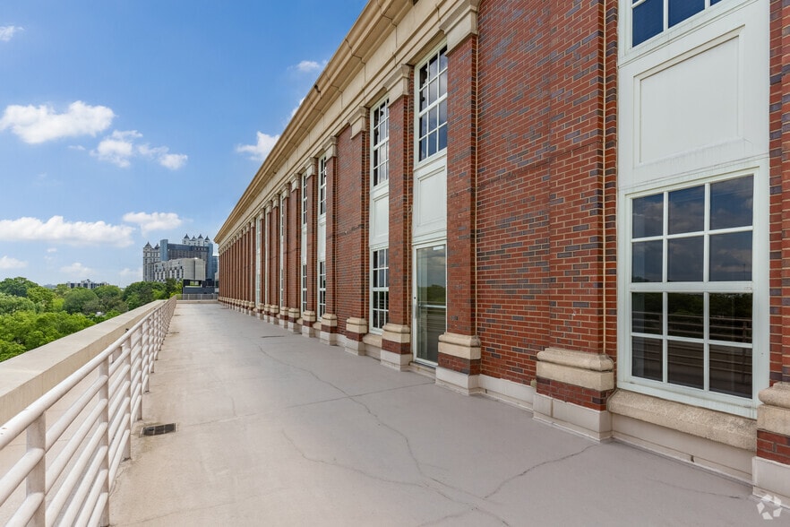 Photo of 7th Floor Ste 750