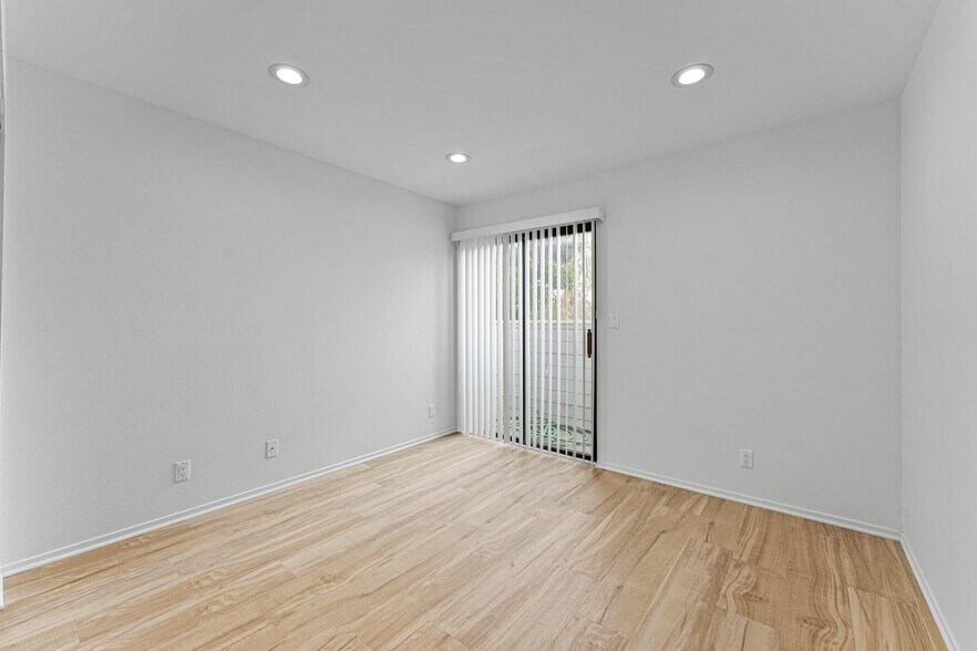 More Photos Of 1815 W Alameda Ave, Burbank Apartments For Sale