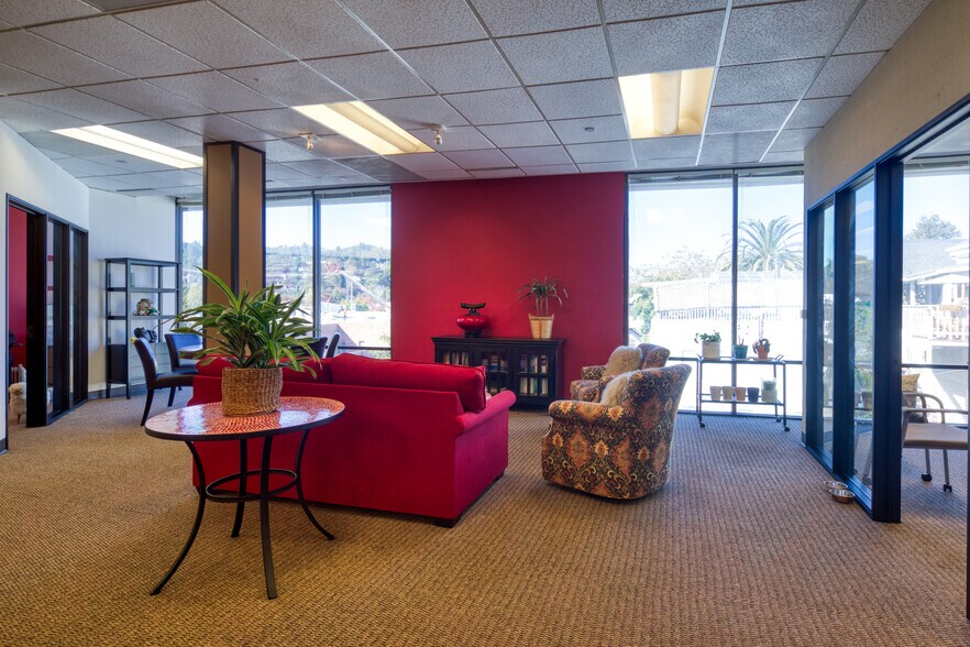 More Photos Of 1099 D St, San Rafael Medical For Sale