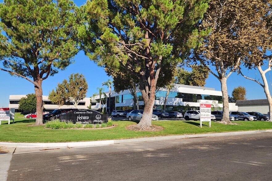 More Photos Of 242 E Airport Dr, San Bernardino Office For Lease
