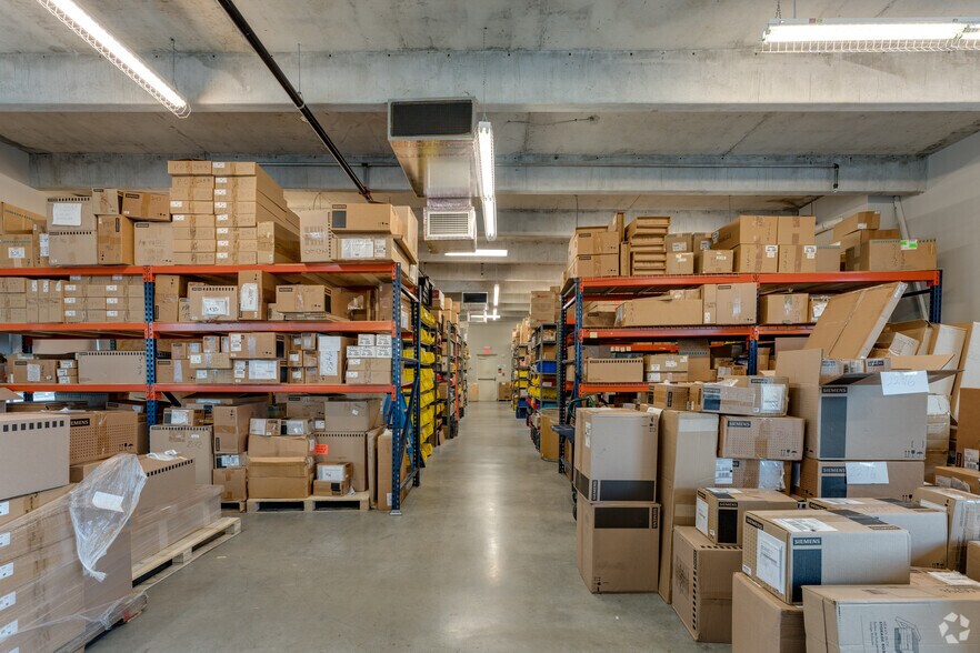 More Photos Of 2200 SW 67th Ave, Miami Office For Sale