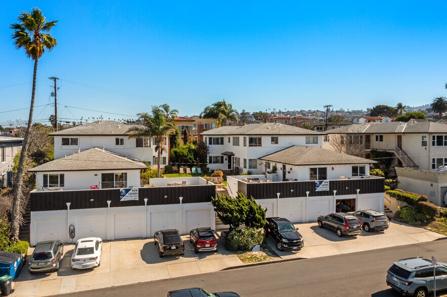 Primary Photo Of 124-128 Palos Verdes Blvd, Redondo Beach, Redondo Beach Apartments For Sale