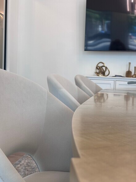 More Photos Of 12 E Walnut St, Asheville Storefront Retail Office For Lease