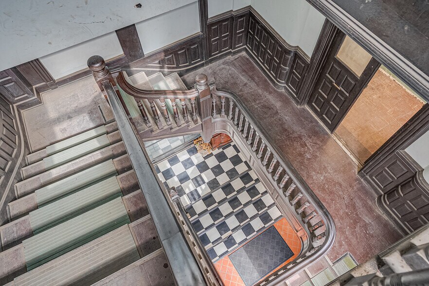 More Photos Of 100 E Bay St, Savannah Lodge Meeting Hall For Sale