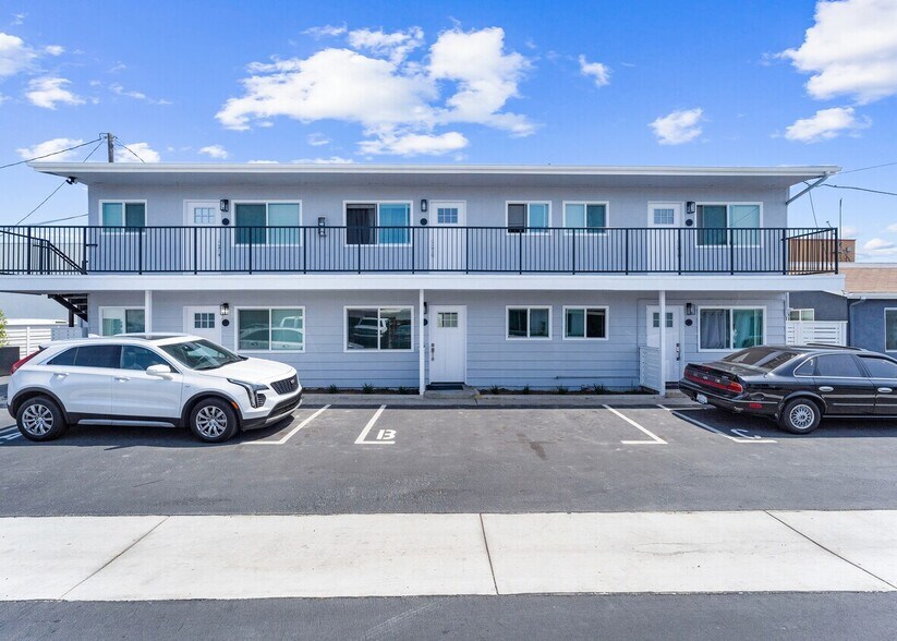 More Photos Of 2027-29 Harbor Blvd, Costa Mesa Apartments For Sale