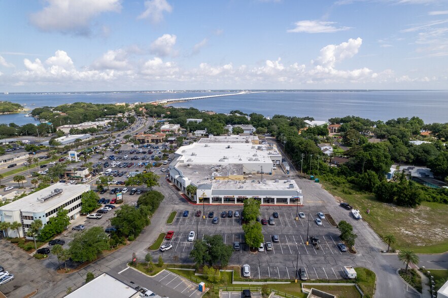 More Photos Of 330-400 Gulf Breeze Pky, Gulf Breeze Unknown For Sale