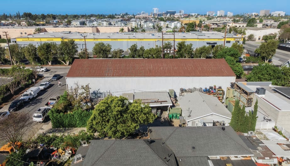 More Photos Of 1101-1105 E 3rd St, Santa Ana Warehouse For Sale