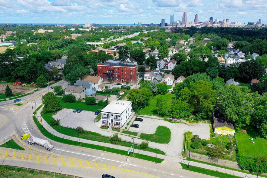 More Photos Of 1295 W Holmden Ave, Cleveland Apartments For Sale