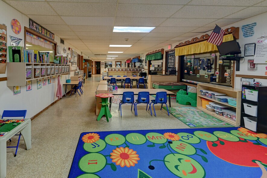 More Photos Of 2901 M 291 Frontage Rd, Independence Schools For Sale