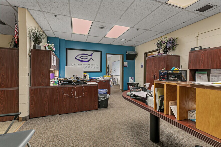 More Photos Of 430 3rd Ave NE, Saint Cloud Specialty For Sale