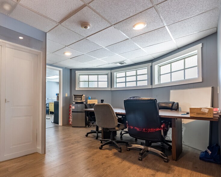 More Photos Of 2320-2352 Mendon Rd, Cumberland Storefront Retail Office For Sale