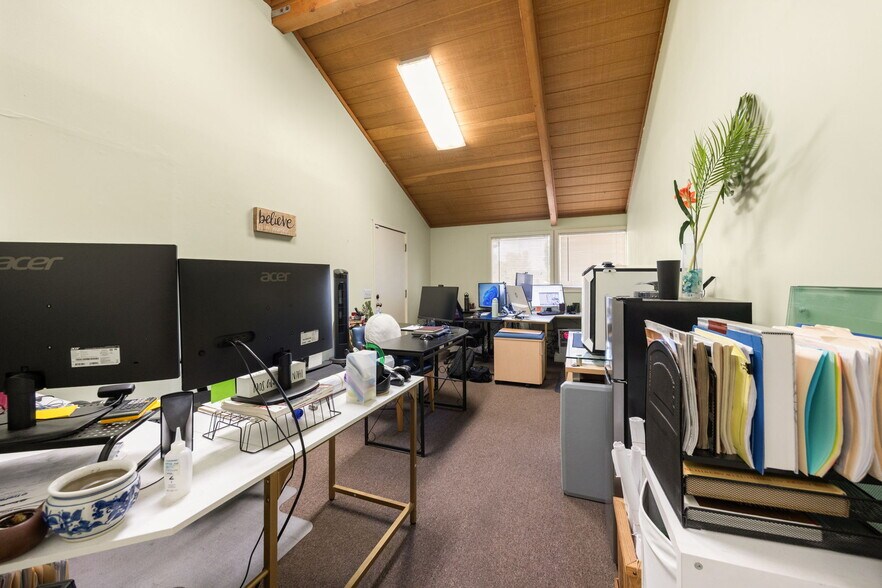 More Photos Of 630-640 S Glassell St, Orange Office For Sale