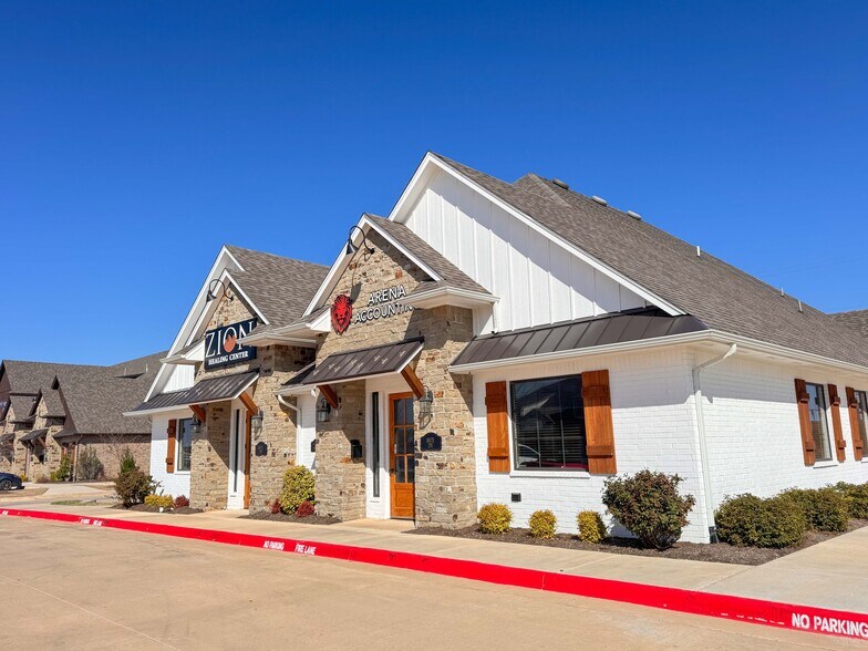 More Photos Of 1111 Magnolia Ct, Moore Office For Lease