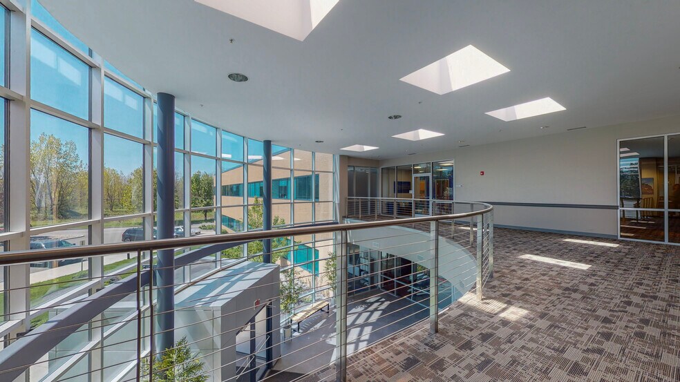 More Photos Of 3 Lear Jet Lane, Latham Medical For Lease